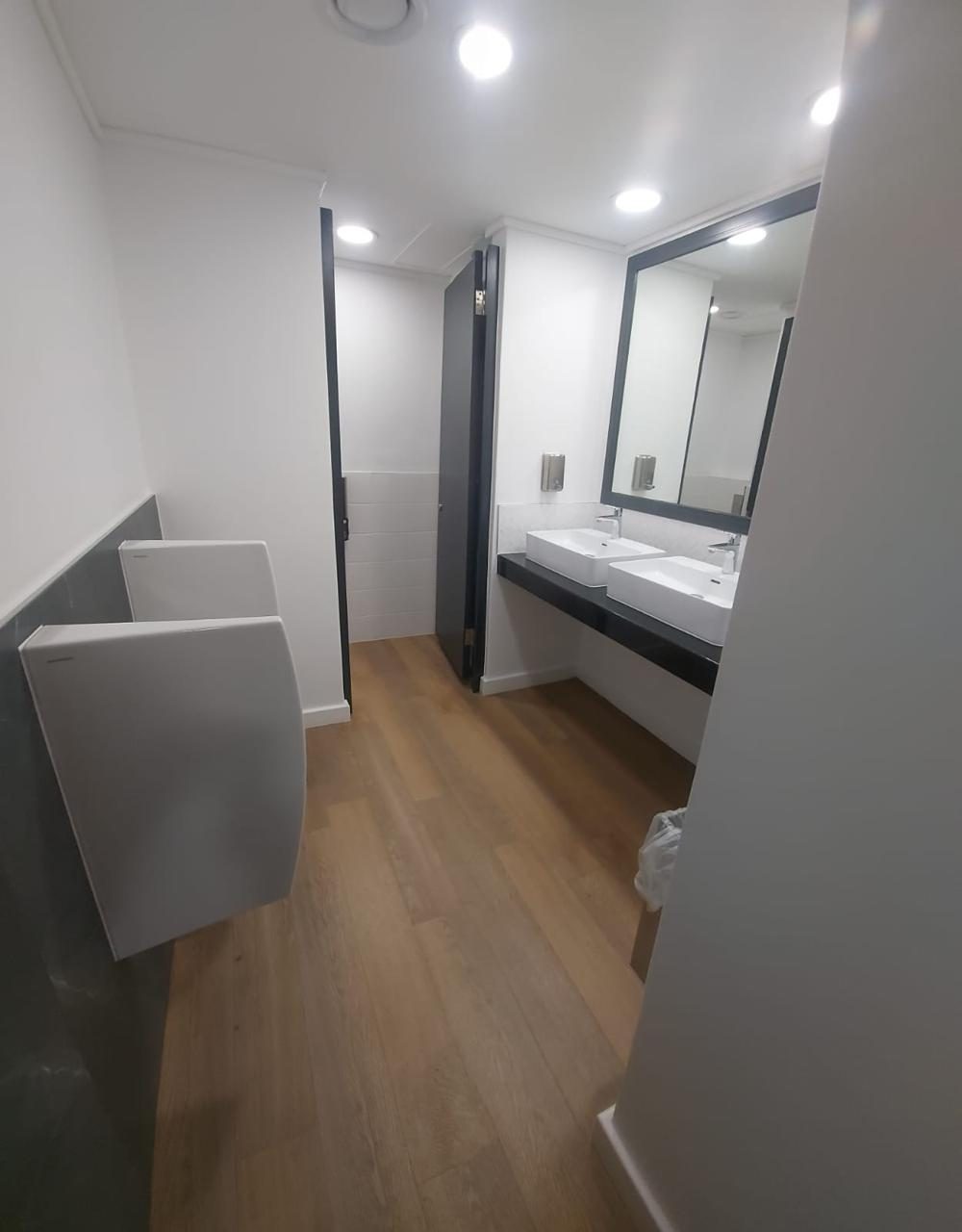 Mariendhal House, flooring by Imbiza