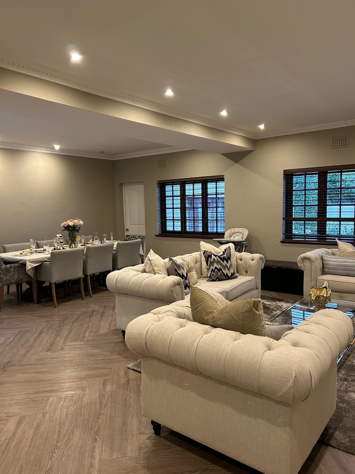 Passage with continuous Allegro X Persimmon vinyl flooring