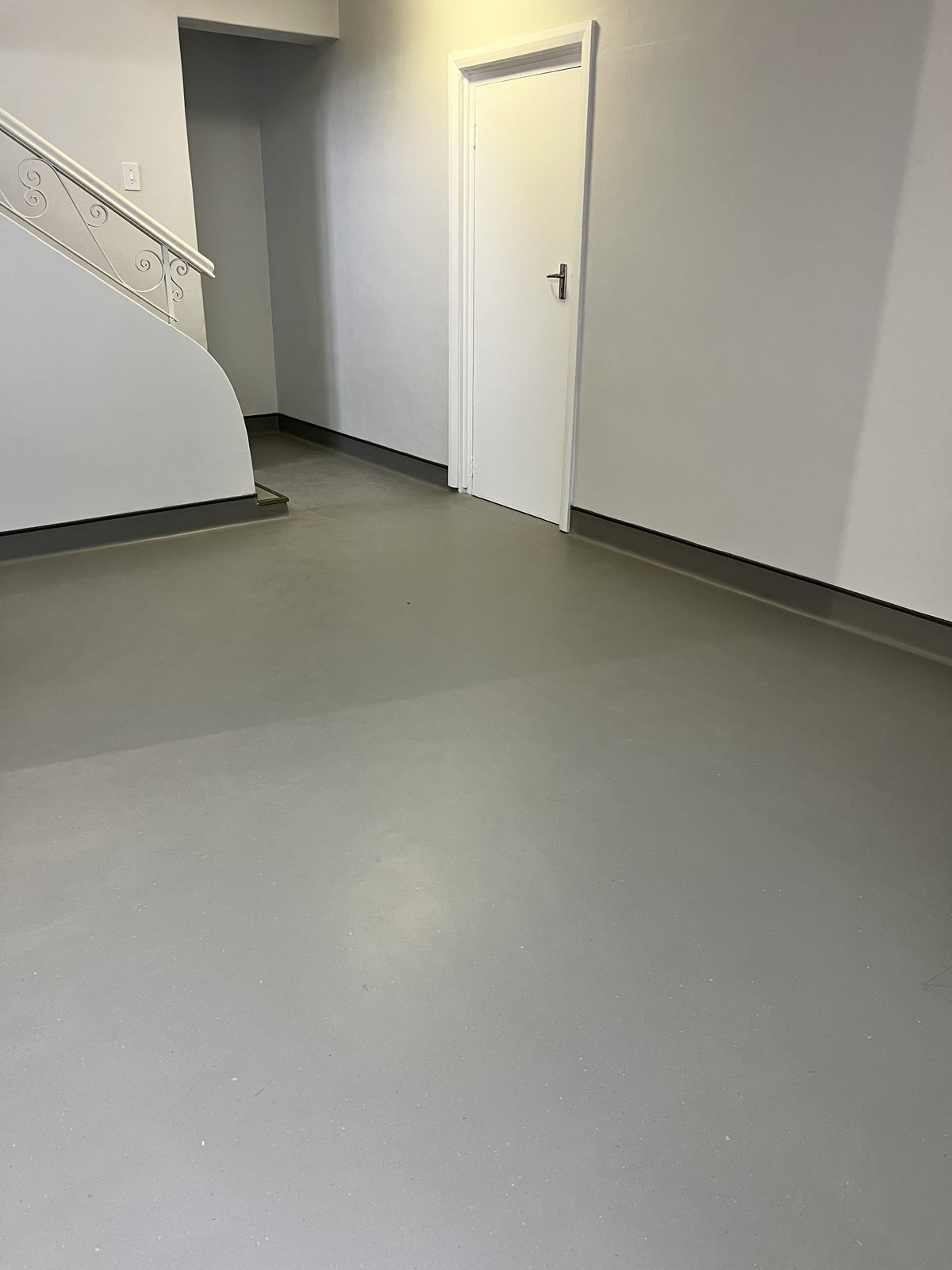 Kenilworth Vet Clinic, flooring by Imbiza